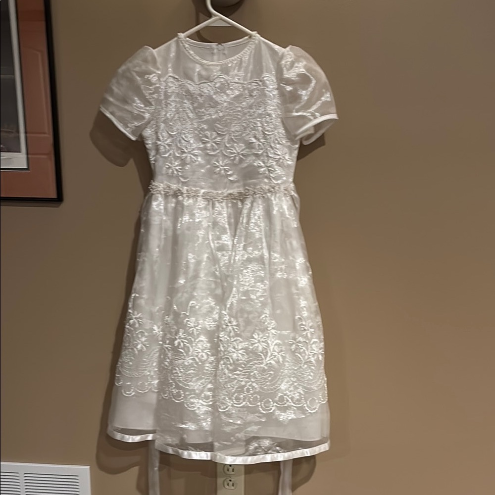 Elegant White Lace Kids Dress First communion size 7